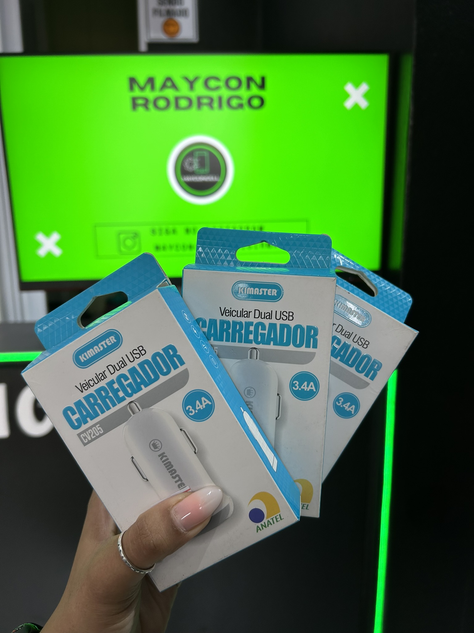 CARREGADOR VEICULAR - Imagem 2